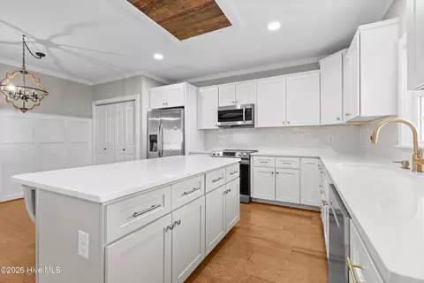 Kitchen - 215 S Grape St, Pinebluff, NC 28373 photo 3 of 5