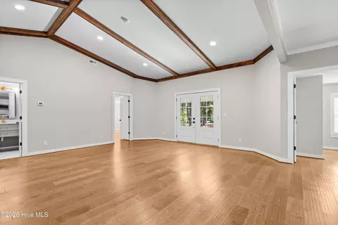 Living - 215 S Grape St, Pinebluff, NC 28373 photo 3 of 5