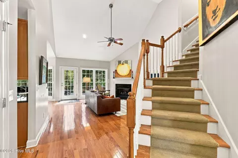 Entry Way - 12 Cedar Ln, Pinehurst, NC 28374 photo 1 of 2