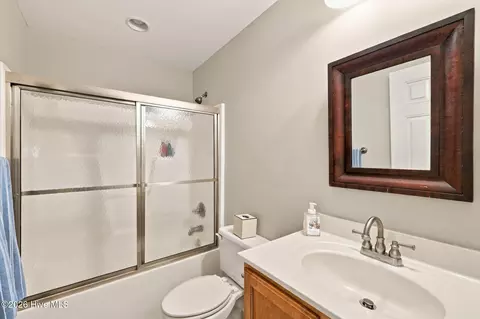 Bath - 12 Cedar Ln, Pinehurst, NC 28374 photo 5 of 5