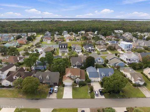 View/Area - 721 Sloop Pointe Ln, Kure Beach, NC 28449 photo 13 of 15