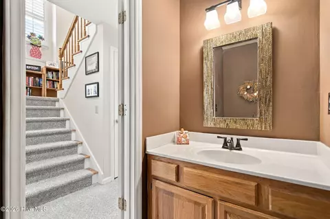 Bath - 721 Sloop Pointe Ln, Kure Beach, NC 28449 photo 1 of 3