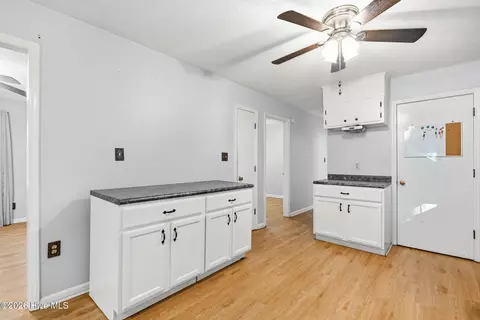 Entry Way - 1002 Jefferson St, Hamlet, NC 28345 photo 2 of 2