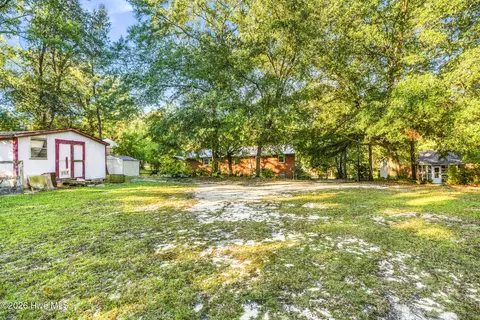 Exterior - 1002 Jefferson St, Hamlet, NC 28345 photo 7 of 7