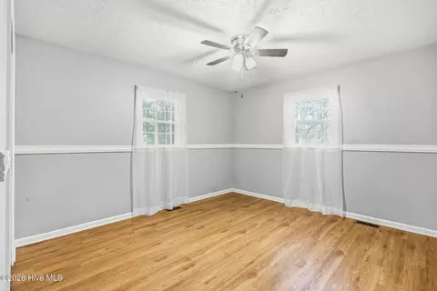 Bedroom - 1002 Jefferson St, Hamlet, NC 28345 photo 1 of 3