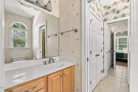 Bath - 10 Ashkirk Dr, Pinehurst, NC 28374 photo 7 of 9