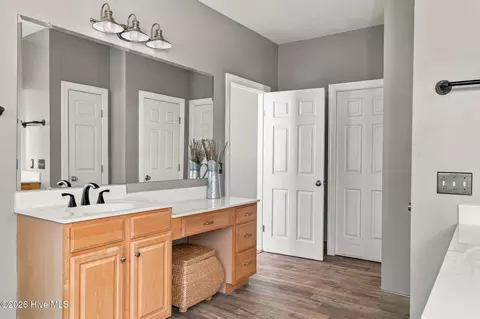 Bath - 10 Ashkirk Dr, Pinehurst, NC 28374 photo 3 of 9