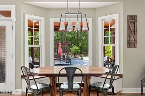 Dining - 10 Ashkirk Dr, Pinehurst, NC 28374 photo 2 of 4