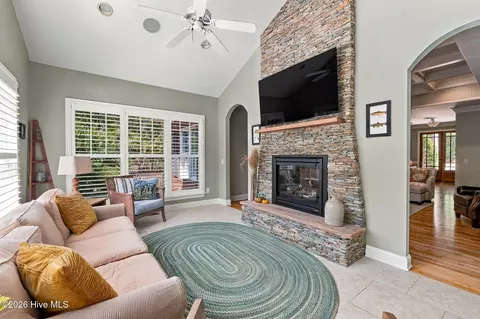 Living - 10 Ashkirk Dr, Pinehurst, NC 28374 photo 2 of 2