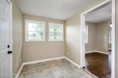 Entry Way - 1925 Pine Haven Rd, Augusta, GA 30906 photo 2 of 4