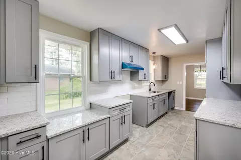 Kitchen - 1925 Pine Haven Rd, Augusta, GA 30906 photo 2 of 3