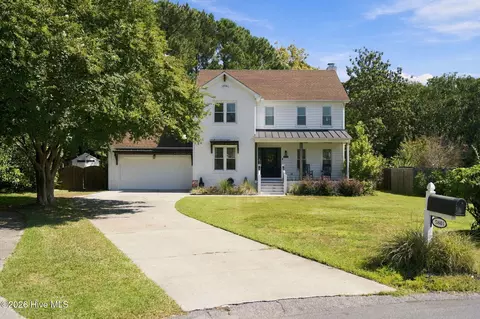 5801 Freeboard Ct, Wilmington, NC 28409