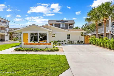 21 Island Dr, Wrightsville Beach, NC 28480