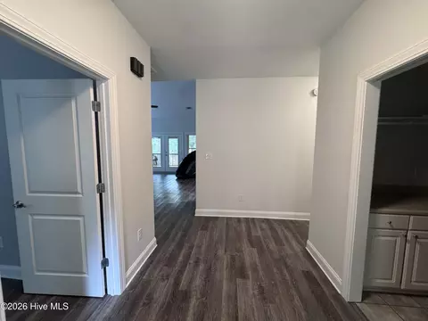 Entry Way - 170 Grandview Dr, Mccormick, SC 29835 photo 5 of 5