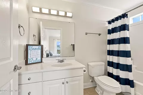 Bath - 106 Willis Ave #B, Atlantic Beach, NC 28512 photo 5 of 8