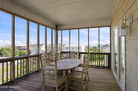 Exterior - 106 Willis Ave #B, Atlantic Beach, NC 28512 photo 6 of 9