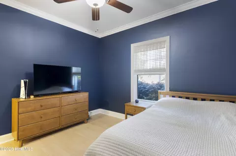 Bedroom - 204 Doe Ridge Rd, Hampstead, NC 28443 photo 5 of 6