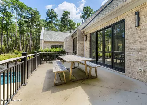 Exterior - 40 Cherry Hill Dr, Pinehurst, NC 28374 photo 15 of 17
