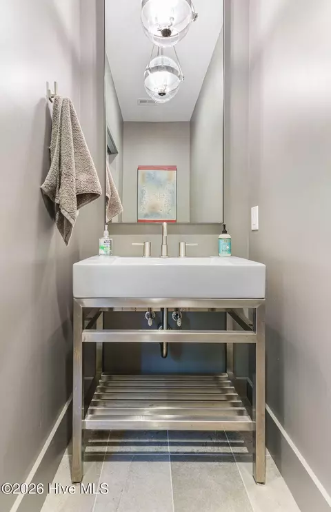 Bath - 40 Cherry Hill Dr, Pinehurst, NC 28374 photo 5 of 11