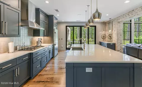 Kitchen - 40 Cherry Hill Dr, Pinehurst, NC 28374 photo 5 of 7