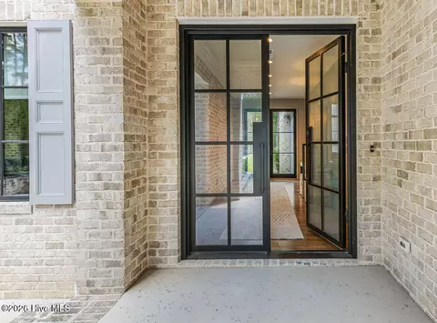 Entry Way - 40 Cherry Hill Dr, Pinehurst, NC 28374 photo 3 of 14