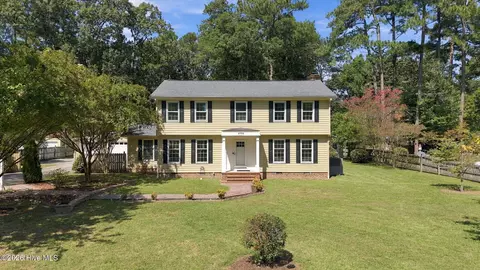 3708 Gloucester Rd, Rocky Mount, NC 27803