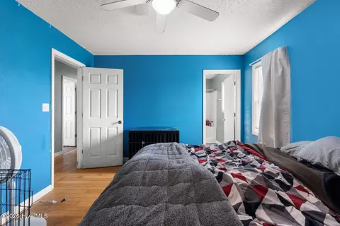Bedroom - 431 Dion Dr, Hubert, NC 28539 photo 5 of 5