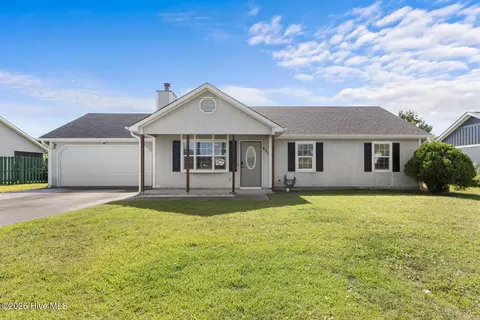 Exterior - 431 Dion Dr, Hubert, NC 28539 photo 1 of 3
