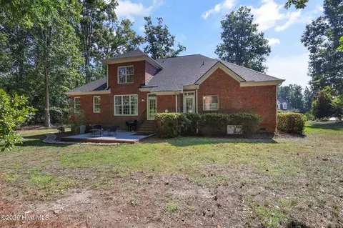 3703 Arrowwood Dr N, Wilson, NC 27896