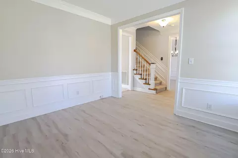 Living - 4568 Oxford Dr, Evans, GA 30809 photo 5 of 5