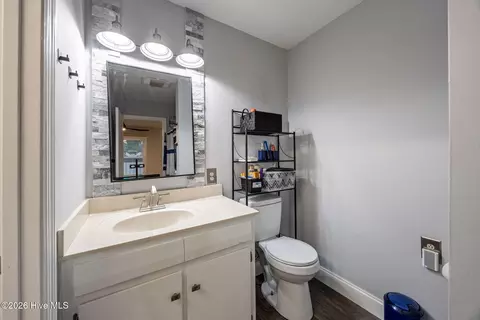 Bath - 2217 Martin Rd, Augusta, GA 30906 photo 3 of 4