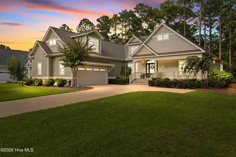 654 Grovewood Ln SE, Bolivia, NC 28422