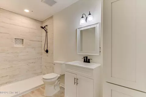Bath - 3215 Kevin Dr, Augusta, GA 30906 photo 1 of 3