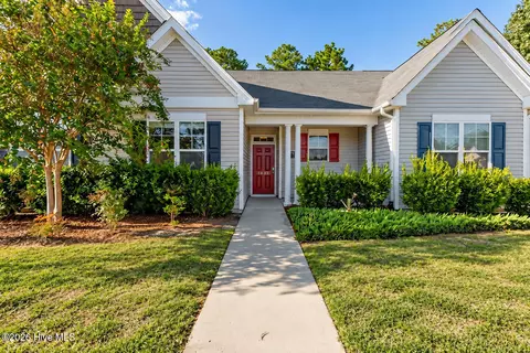 1632 Sugarberry Cir #77, Leland, NC 28451