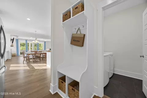 Entry Way - 90 E Singing Ave, Hampstead, NC 28443 photo 4 of 8