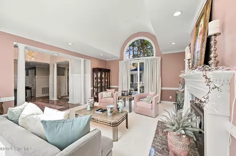 Living - 64 Pinewild Dr, Pinehurst, NC 28374 photo 3 of 5