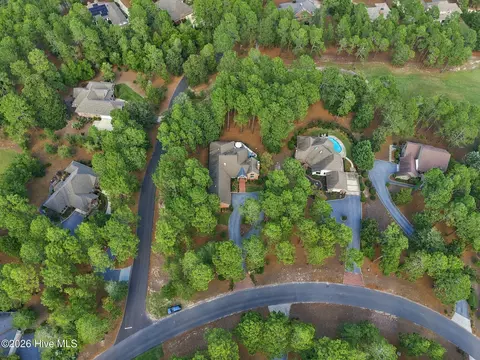 View/Area - 64 Pinewild Dr, Pinehurst, NC 28374 photo 2 of 3