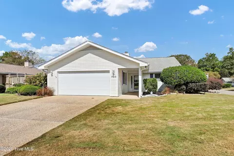 7213 Islamerta Pl, Wilmington, NC 28405