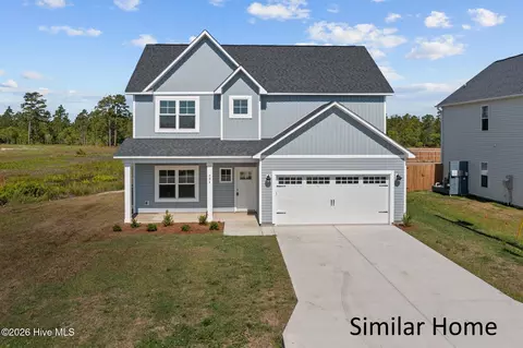 631 Uwharrie Ln, Jacksonville, NC 28546