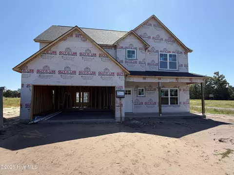 631 Uwharrie Ln, Jacksonville, NC 28546