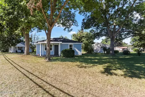 Exterior - 1302 Wallace St, Augusta, GA 30901 photo 2 of 3