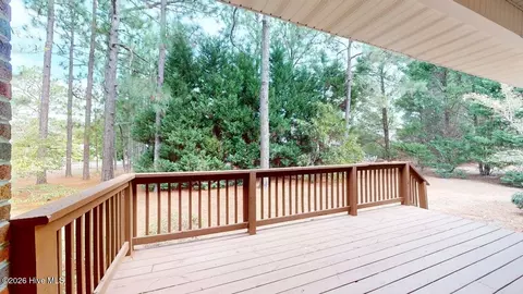 Exterior - 23 Coldstream Ln, Pinehurst, NC 28374 photo 4 of 4