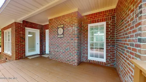 Exterior - 23 Coldstream Ln, Pinehurst, NC 28374 photo 3 of 4