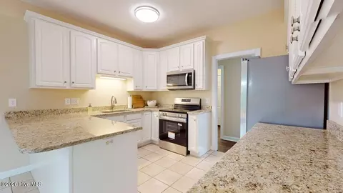 Kitchen - 23 Coldstream Ln, Pinehurst, NC 28374 photo 1 of 4