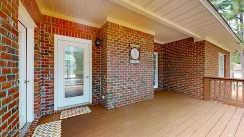 Exterior - 23 Coldstream Ln, Pinehurst, NC 28374 photo 2 of 4