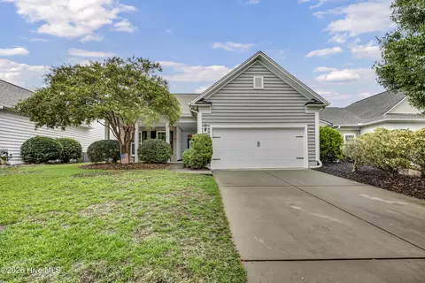 5214 Flank Ct, Southport, NC 28461