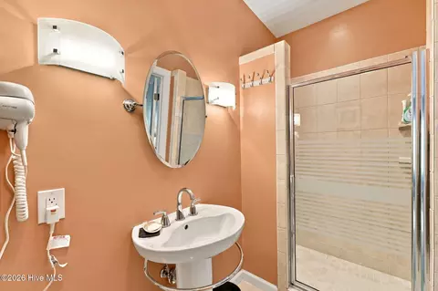 Bath - 127 Sakonnet Trl, Pinehurst, NC 28374 photo 8 of 8