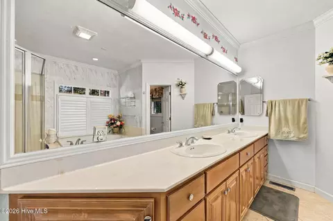 Bath - 127 Sakonnet Trl, Pinehurst, NC 28374 photo 3 of 8