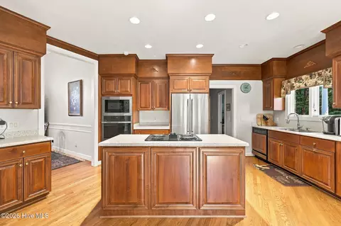 Kitchen - 127 Sakonnet Trl, Pinehurst, NC 28374 photo 2 of 5