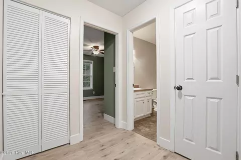Entry Way - 22 Old Mill Rd, Willard, NC 28478 photo 3 of 3